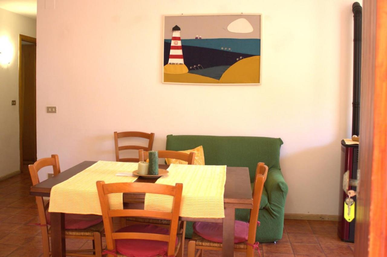Casa Goletta Soggiorno Per 4 A 2 Minuti Dalla Spiaggia Iunq0334 Cala Gonone Exterior photo